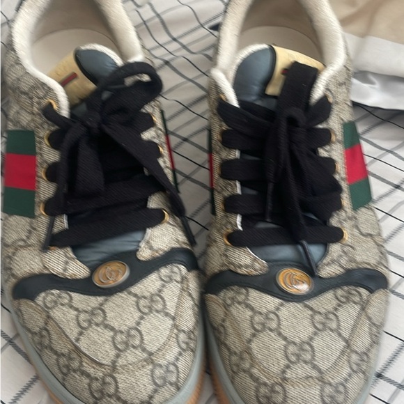 Gucci Shoes 🥵 - Picture 3 of 6